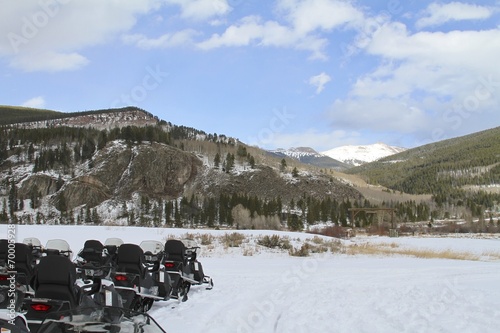 Εκτύπωση καμβά Vail Colorado landscape - snowmobiles