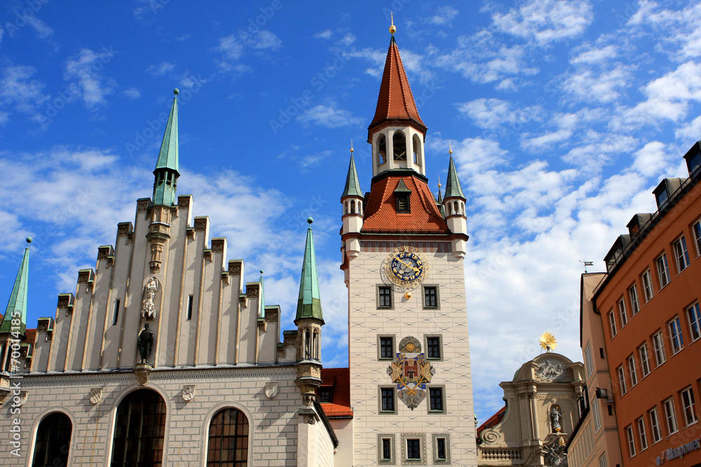 Photo of the old town hall in Munich, Germany 