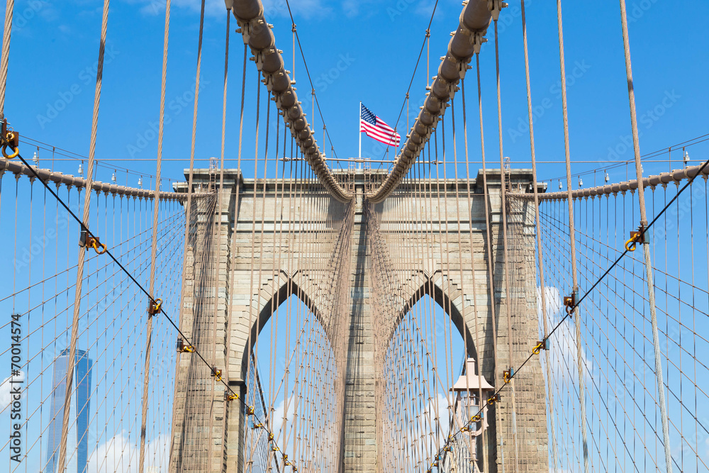 Fototapeta premium Arches of Brooklyn Bridge in NYC