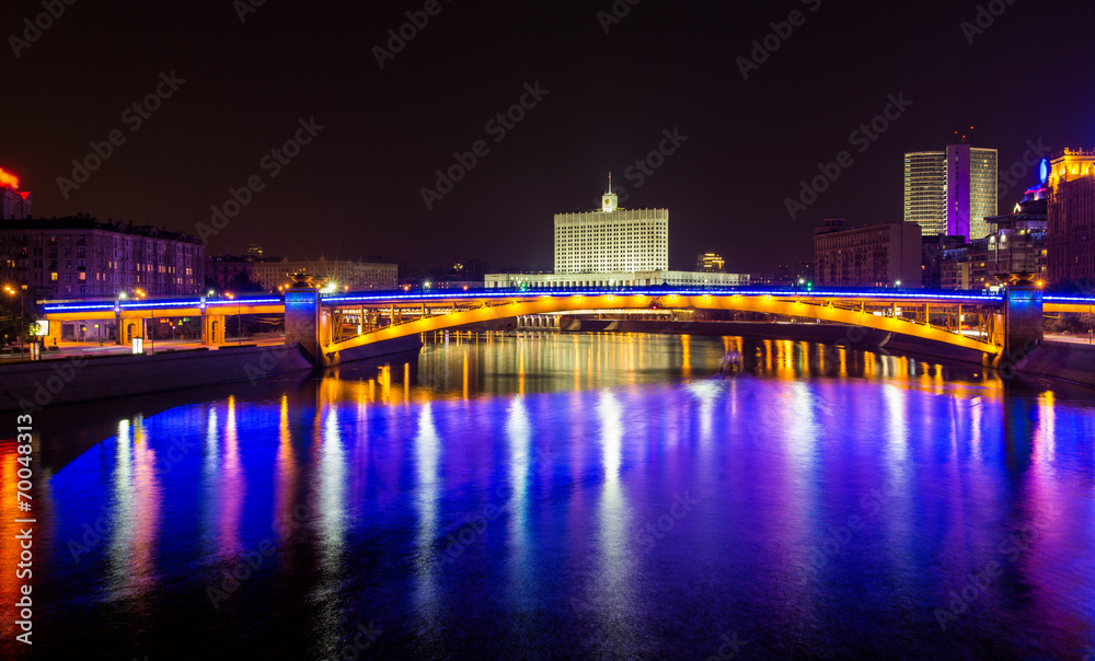 View of Smolensky metrobridge and White House in Moscow