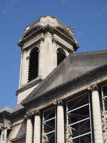 Iglesia de San Eustaquio en París photo