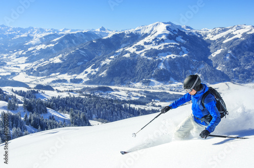 Neuschnee in den Kitzbueheler Alpen