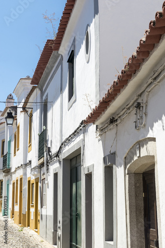 Fototapeta Naklejka Na Ścianę i Meble -  Street in Evora, Portugal
