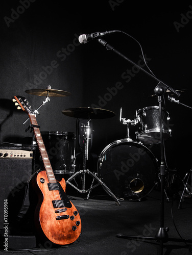 Set of musical instruments during concert © Elnur