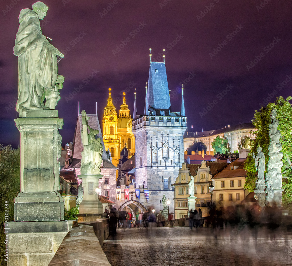 Obraz premium Prague. Charles Bridge by night.