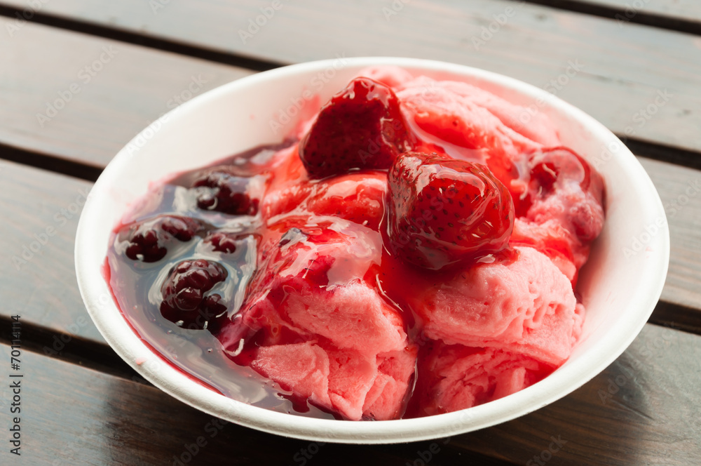 delicious frozen berry dessert delicious frozen berry dessert