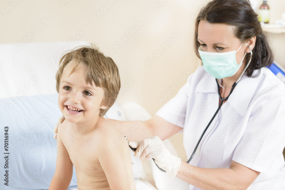 Doctor consulting a kid Doctor consulting a kid