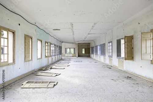 Inside abandoned house © celiafoto