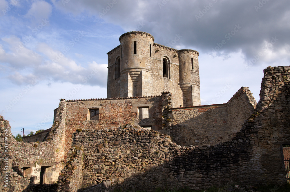 Ruine de l'église du village martyr d'Oradour-sur-glane