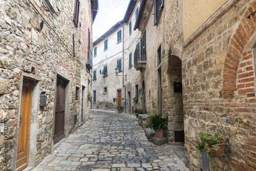 Fototapeta Naklejka Na Ścianę i Meble -  Montefioralle (Chianti, Tuscany)