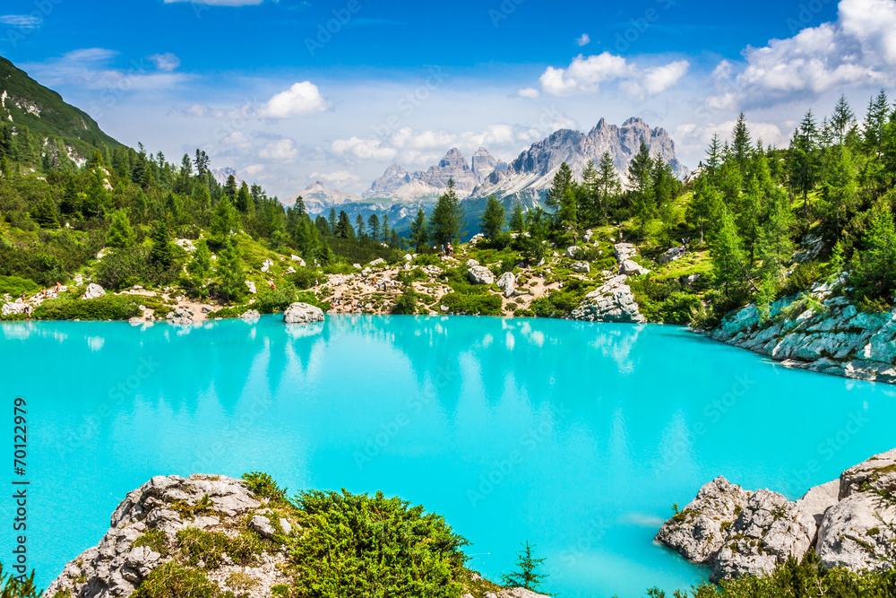 Turquoise Sorapis Lake in Cortina d'Ampezzo, with Dolomite Moun