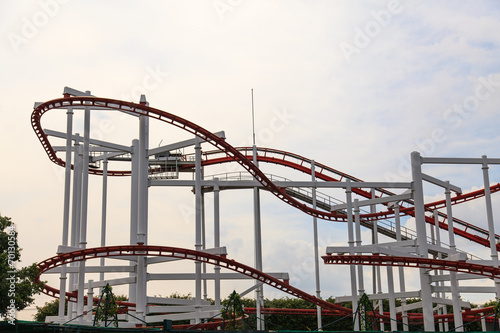 Roller Coasters loops © Naypong Studio