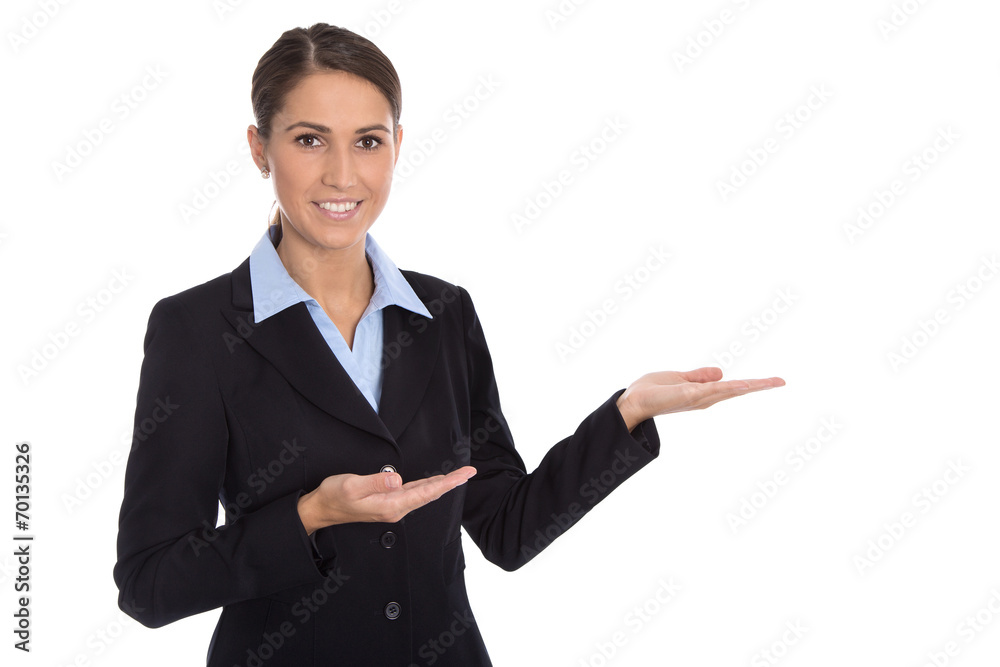Promotion: Frau isoliert präsentiert mit der Hand ein Produkt Promotion: Frau isoliert präsentiert mit der Hand ein Produkt
