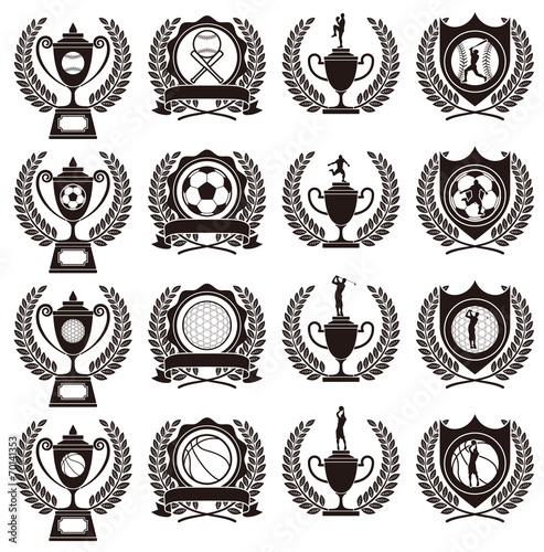 スポーツのトロフィーとメダル