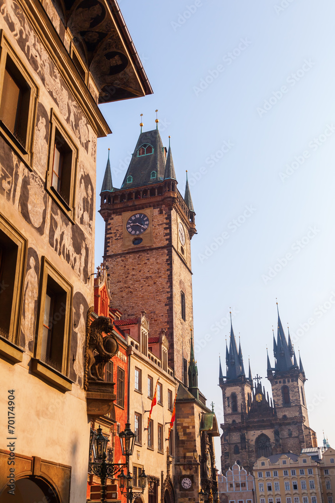 Altstädter Rathausturm und Teynkirche in Prag