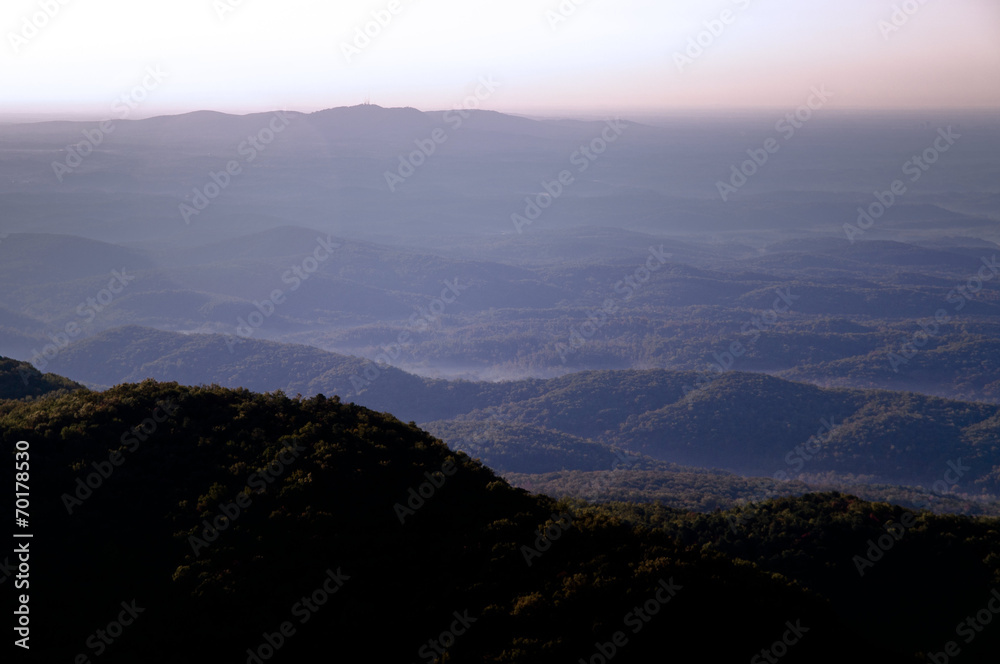 Obraz premium Nebel über den Great Smoky Mountains