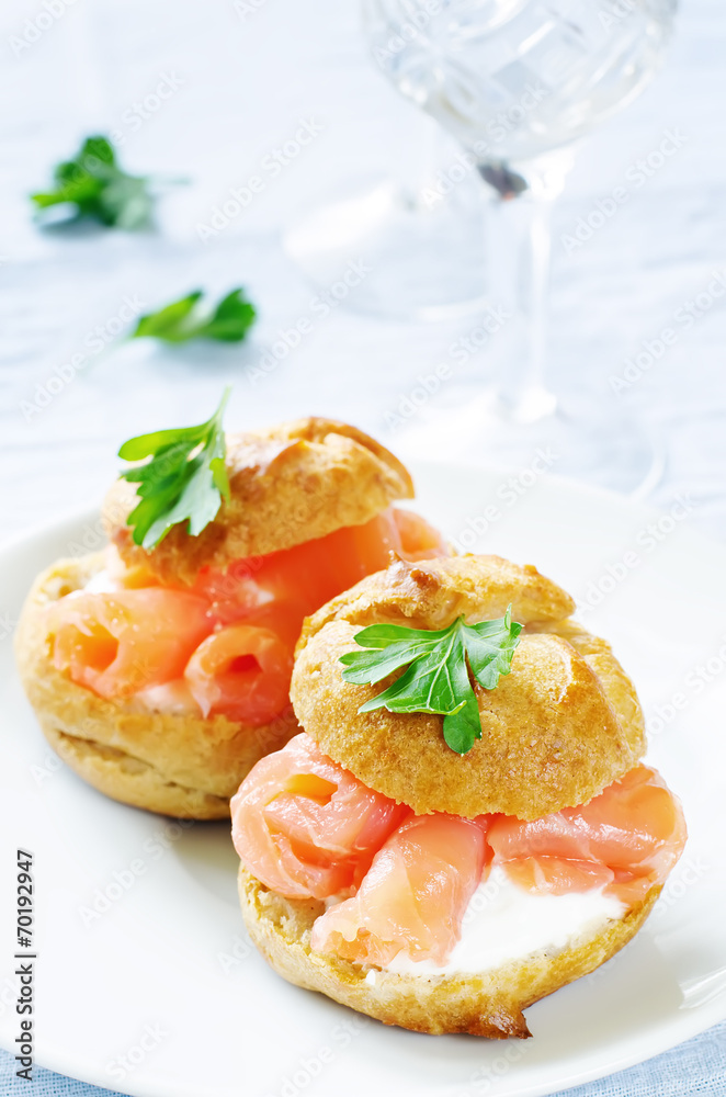 profiteroles with salmon and cream cheese profiteroles with salmon and cream cheese