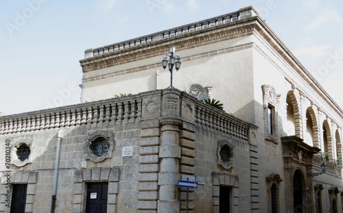 palazzo storico a presicce
