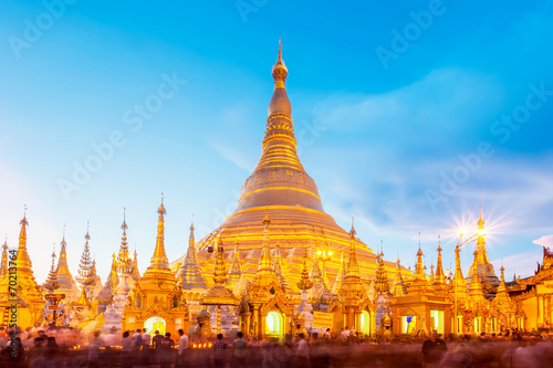 Fotografie, Obraz Shwedagon pagoda v Yagon, Myanmar