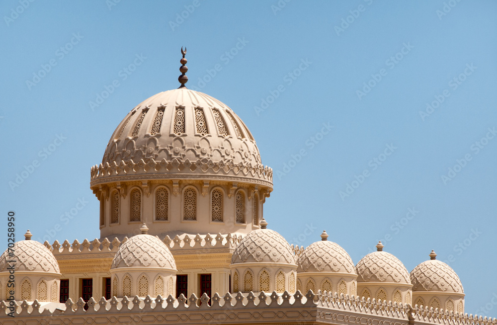 Obraz premium Domes on Roof of El Mina Masjid Mosque