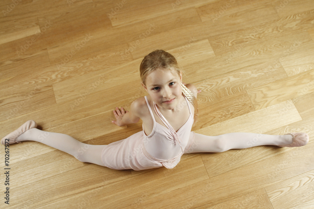 Fototapeta premium JEUNE BALLERINE