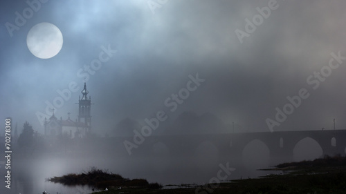 Medieval fog © Zacarias da Mata