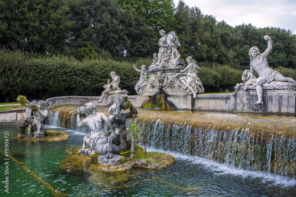 caserta royal palace fountain