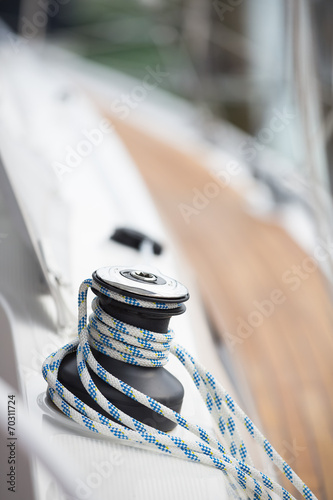 boat winch © fotopic