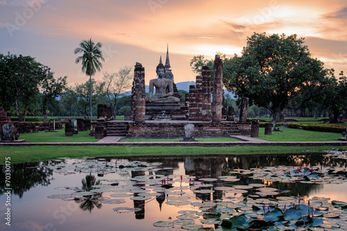 Sukhothai historical park © anekoho