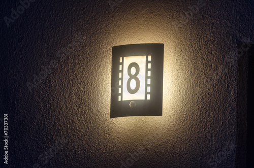 Beleuchtete Hausnummer, Außenleuchte photo