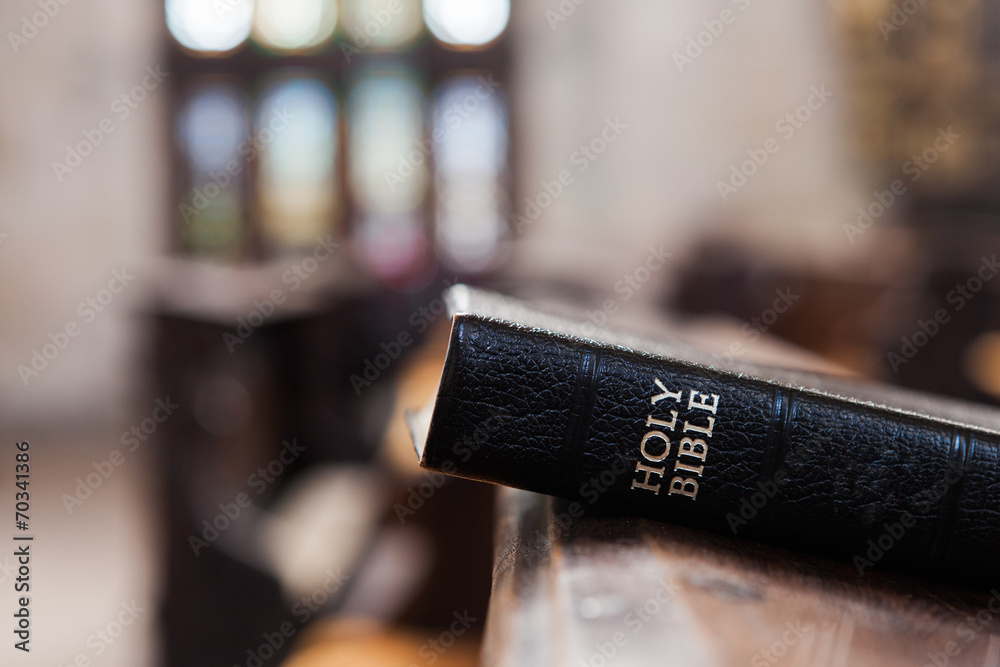 Obraz premium Bible at the church
