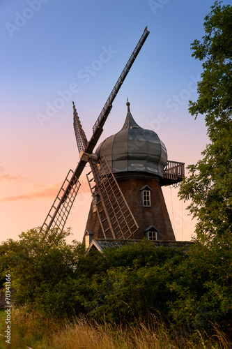 Alte Windmühle auf der Insel Öland, Schweden © Almgren