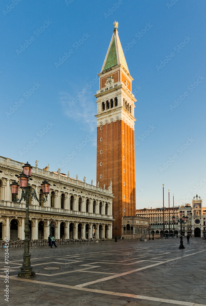 Fototapeta premium Panoramic view to San Marco square in Venice, Italy early in the