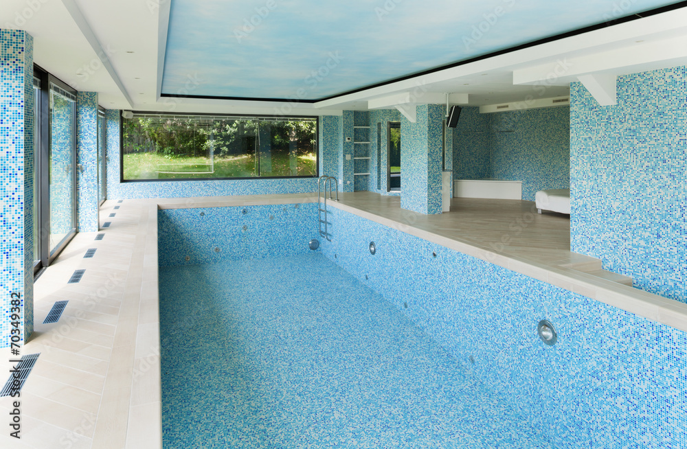 Fototapeta premium Empty pool