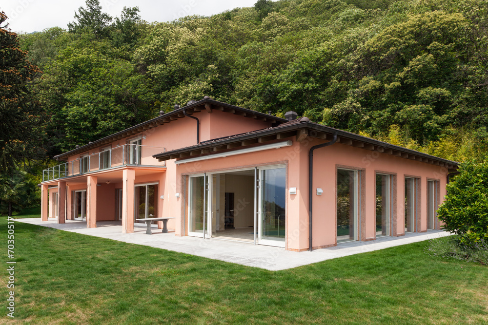 Obraz premium Nice villa, outdoors