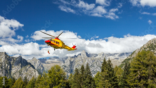 alpine helicopter rescue