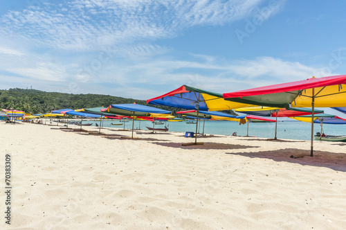 Fototapeta Naklejka Na Ścianę i Meble -  Tropical beach with shade umbrella