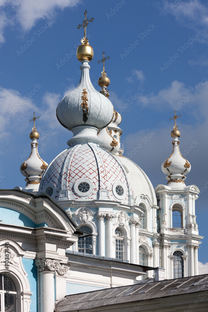 Купола Смольного Собора. Санкт-Петербург