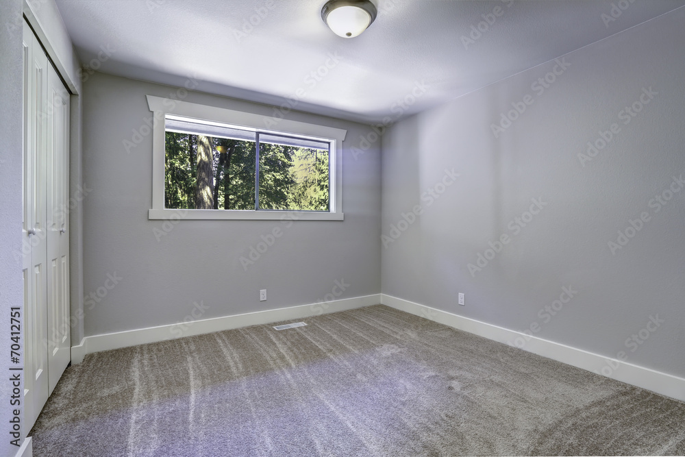 Obraz premium Light blue empty room with window