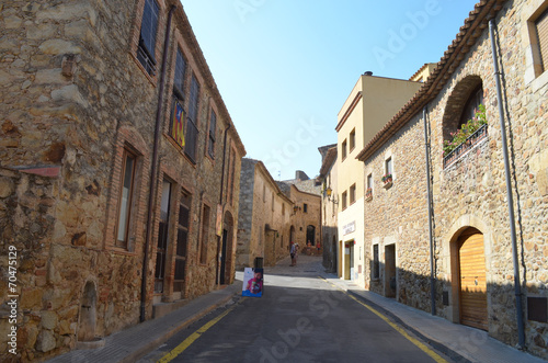 Fototapeta Naklejka Na Ścianę i Meble -  street in spanish village