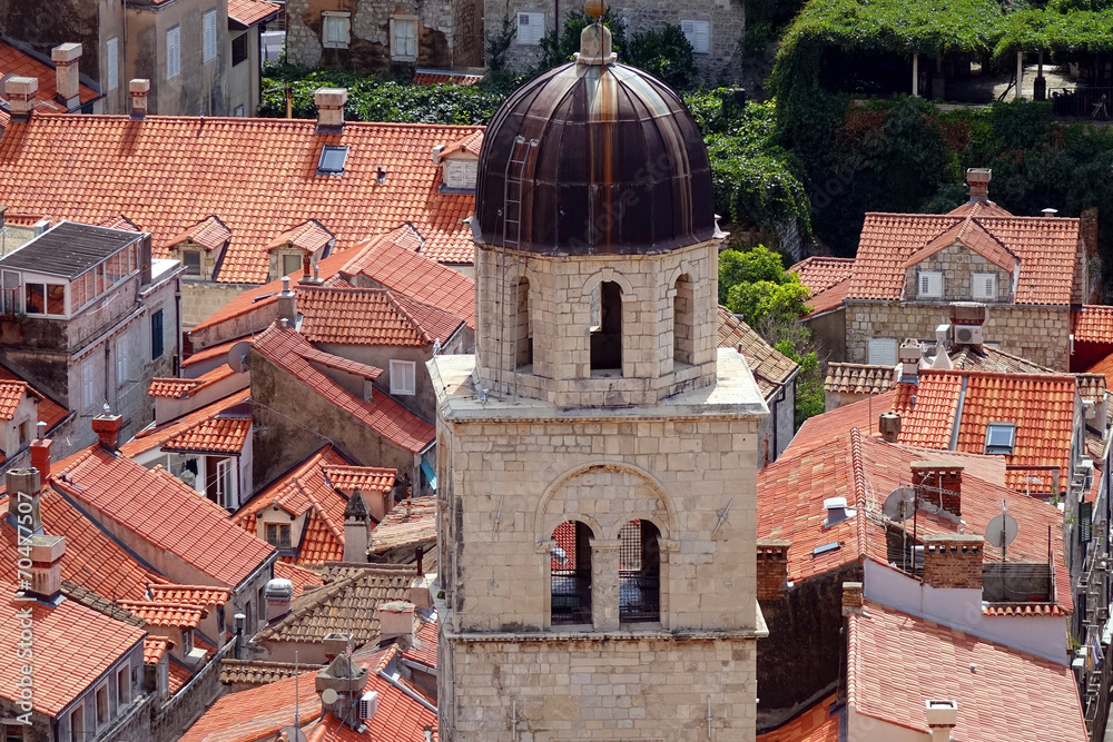 Fototapeta premium Dubrovnik, ses remparts, sa forteresse et son centre historique