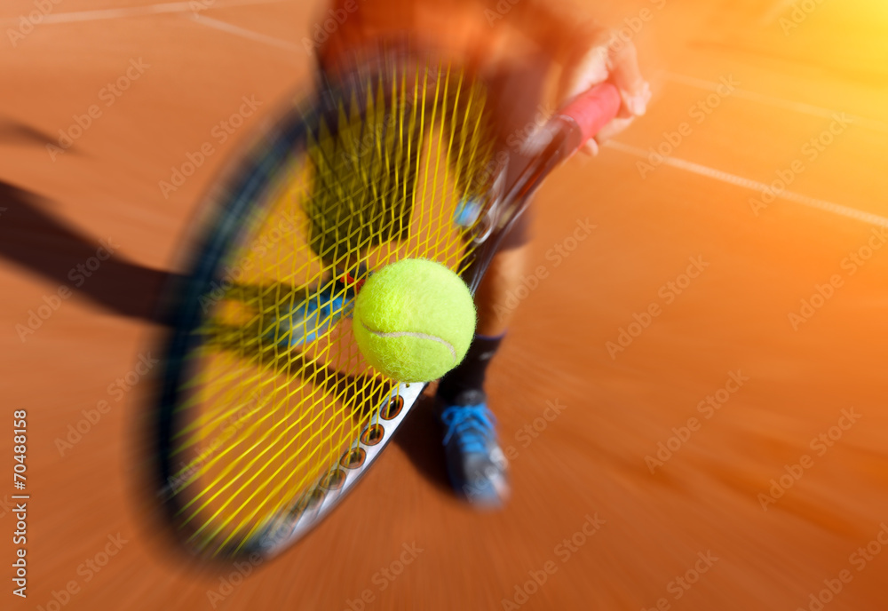 male tennis player in action - obrazy, fototapety, plakaty 
