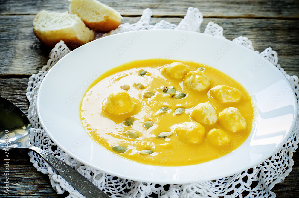 pumpkin soup with meatballs