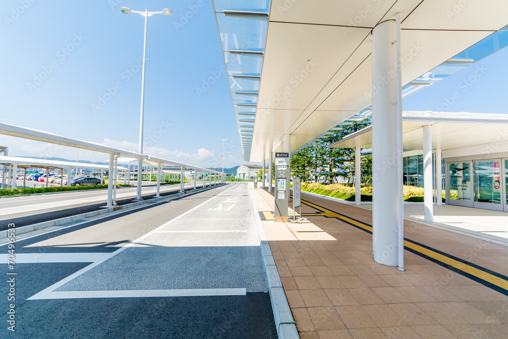 Fototapeta premium 岩国錦帯橋空港（車留）