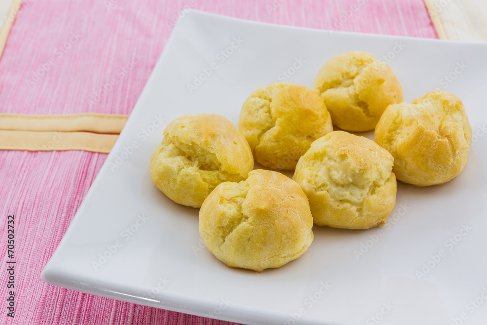 Sweet Fresh Mini Cream Puffs, Profiterole, Choux,Eclair, dessert Sweet Fresh Mini Cream Puffs, Profiterole, Choux,Eclair, dessert