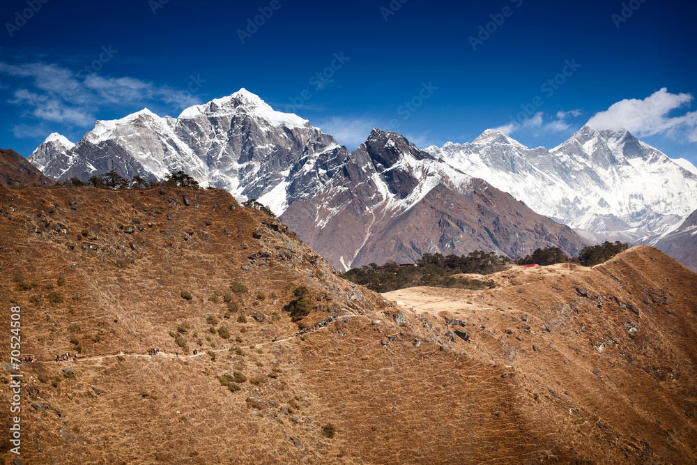 Trekking in SoluKhumbu, Nepal. Taboche, Nuptse, Everest, Lhotse