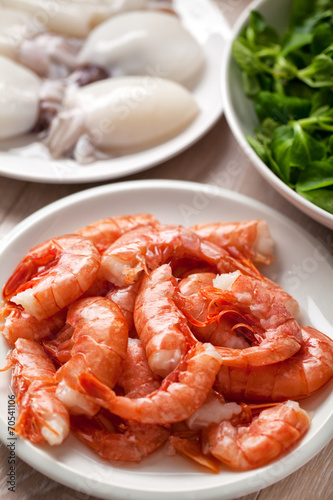 Raw shrimp and cuttlefish