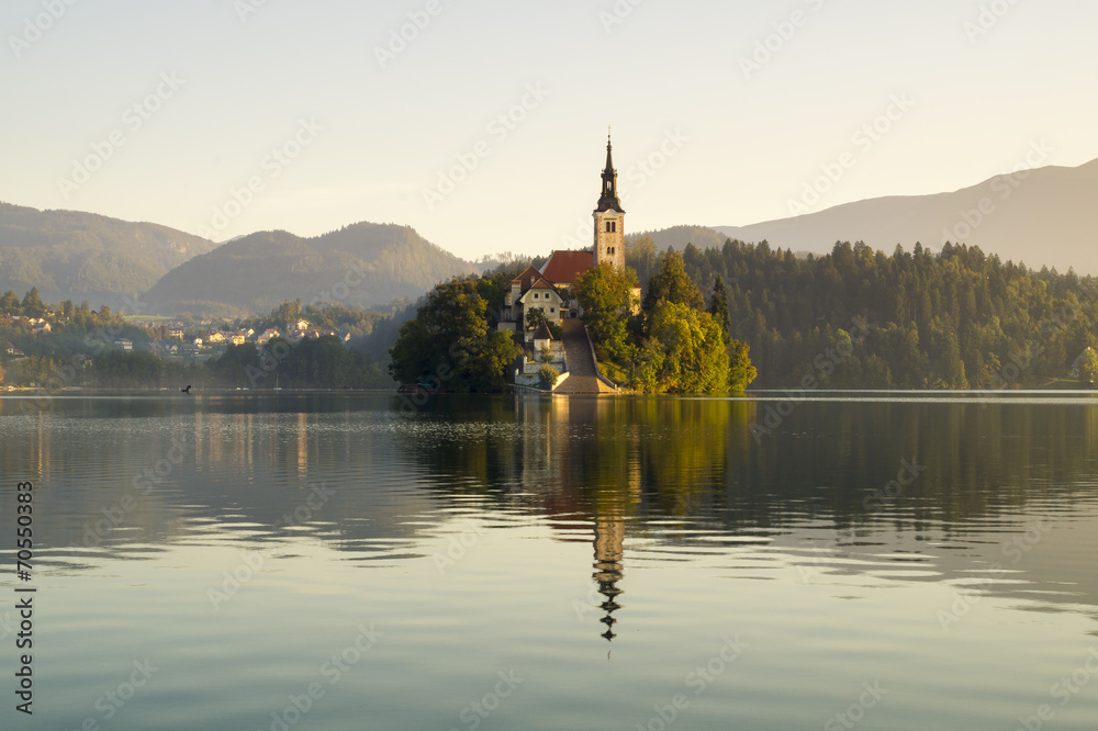 Kościół na wyspie.Jezioro Bled,Słowenia