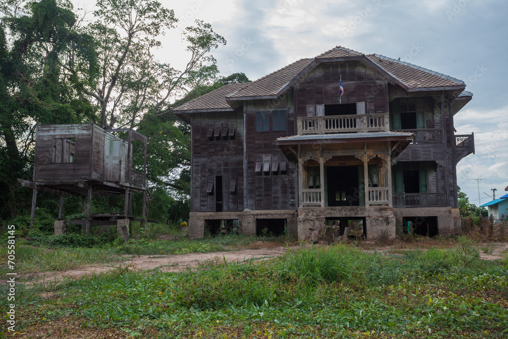 abandoned old house