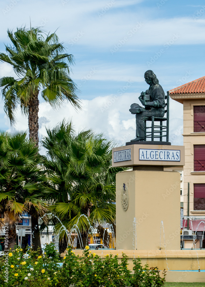 Estatua a Paco de Lucia en Algeciras